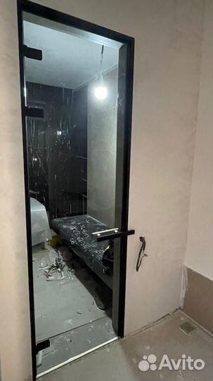 Стеклянная дверь для бани и сауны