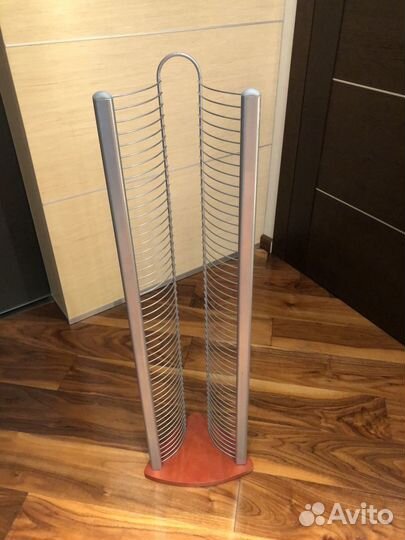 Подставка для дисков