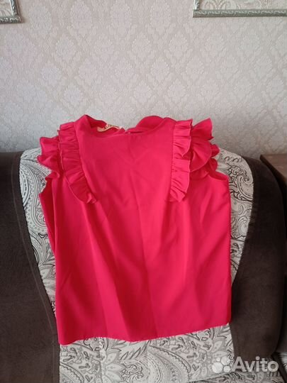 Пакет с вещами(на фото не все)