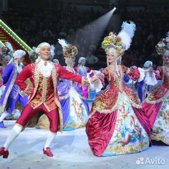 Двенадцать месяцев - Цирк