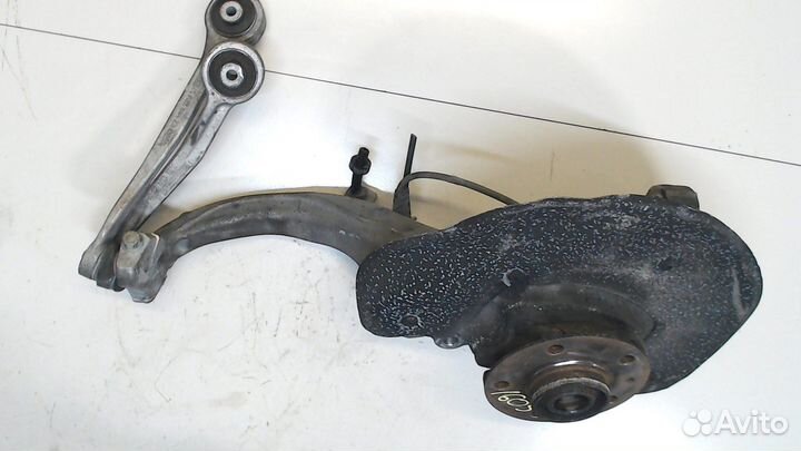 Поворотный кулак Audi Q5, 2009