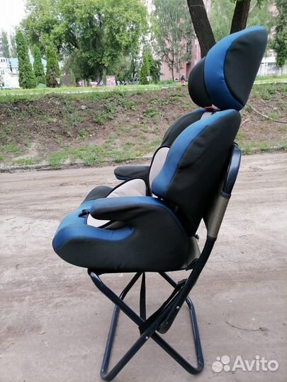 Продам автокресло детское