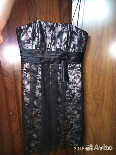 Вечернее платье