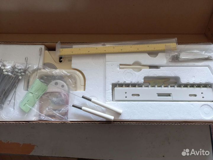 Вязальная машина 3 класс Silver Reed LK100