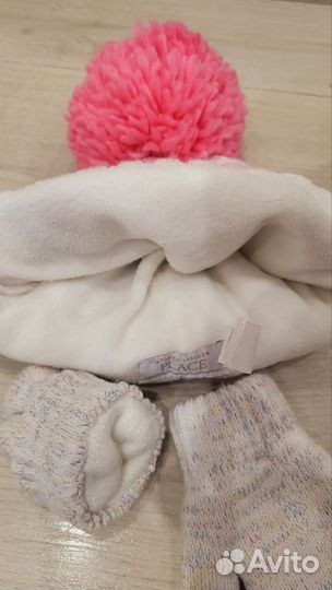 Комплект новый шапка и варежки зима