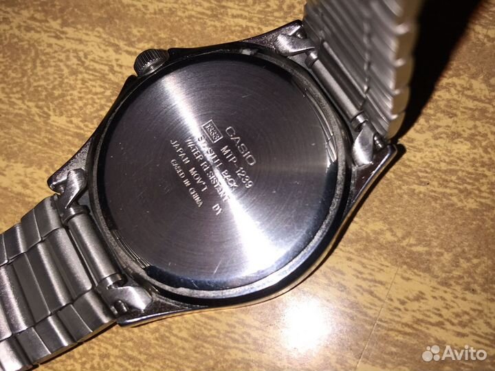 Часы casio