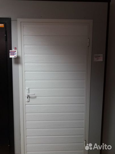 Дверь новинка Ультра