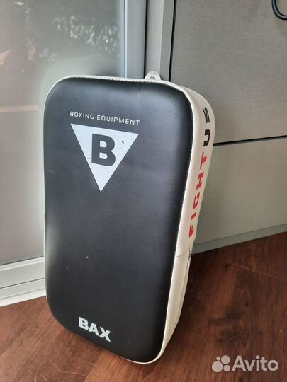 Боксерское снаряжение