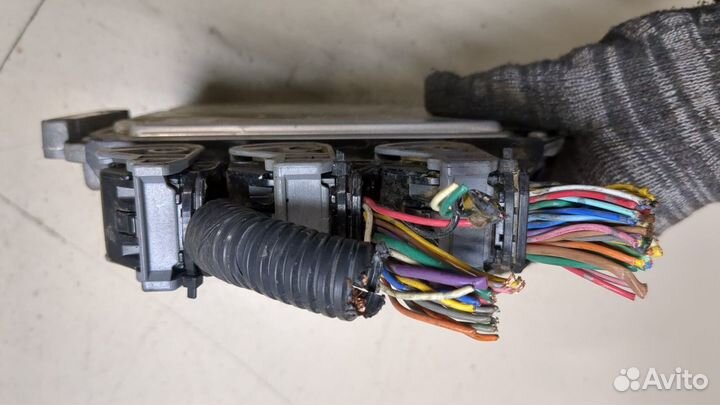 Блок управления двигателем Nissan X-Trail (T31)