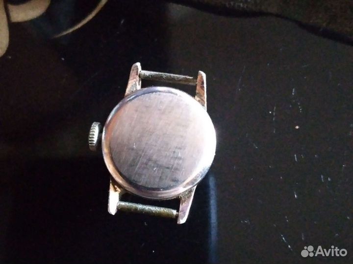Часы наручные женские СССР