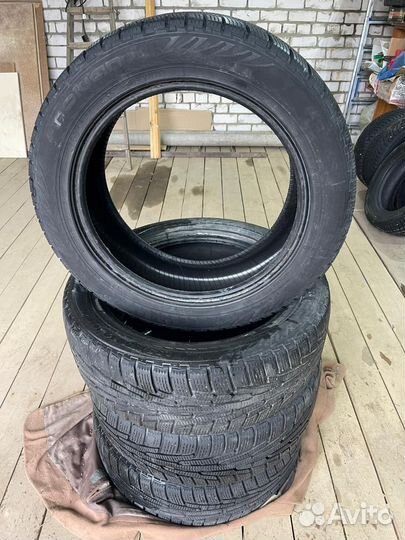 Nokian Tyres Hakkapeliitta 1 235/55 R19