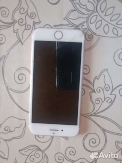 Мобильные телефоны бу iPhone 7