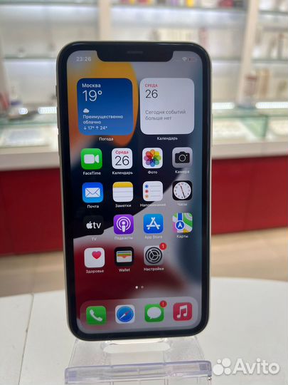 Телефон, Apple iPhone 11 128 GB