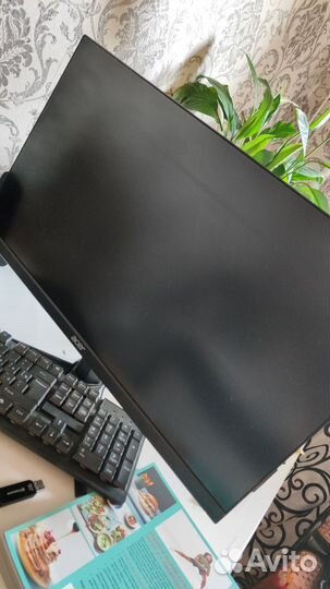Acer nitro QG241ii