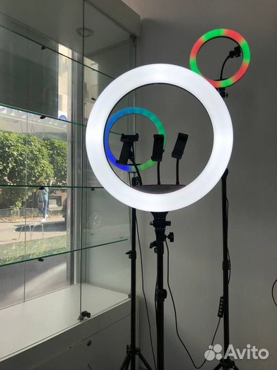 Кольцевая селфи лампа со штативом RGB (новая)