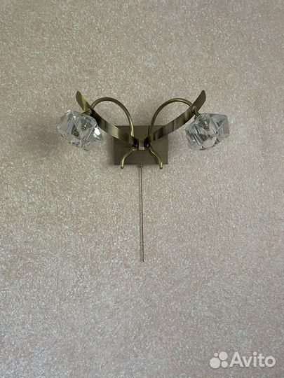 Настенный светильник бра