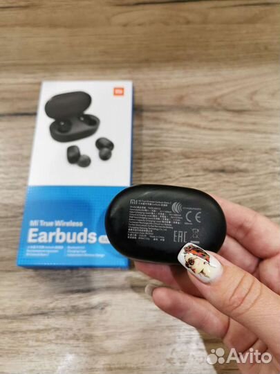 Беспроводные наушники Xiaomi Mi True Earbuds