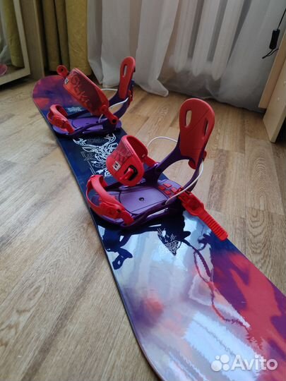 Доска с креплением для сноуборда