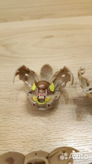 Бежевые бакуганы Subterra