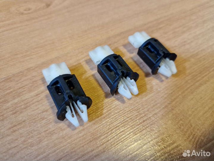 Пружинный зажим сервопривода Тигуан 2