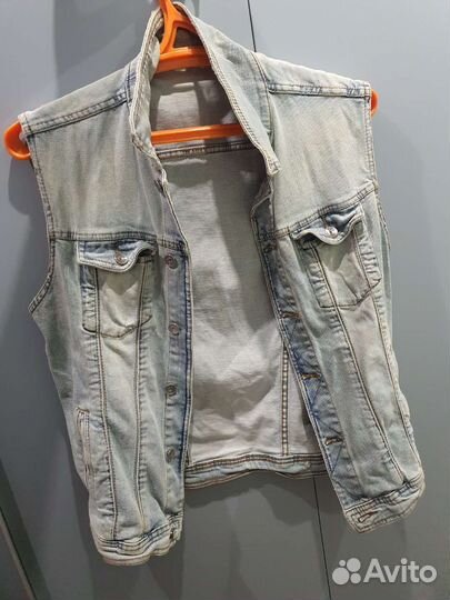 Джинсовая жилетка мужская