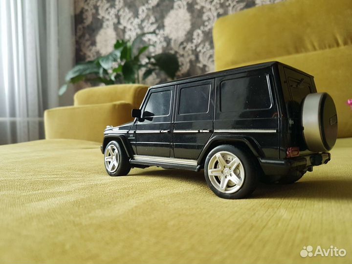 Моделька AMG G63