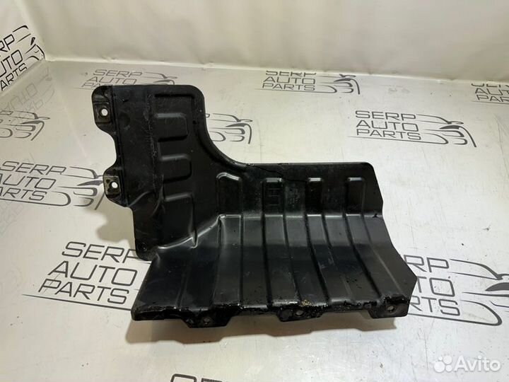 Пыльник двигателя левый Kia Soul AM G4FC 2009