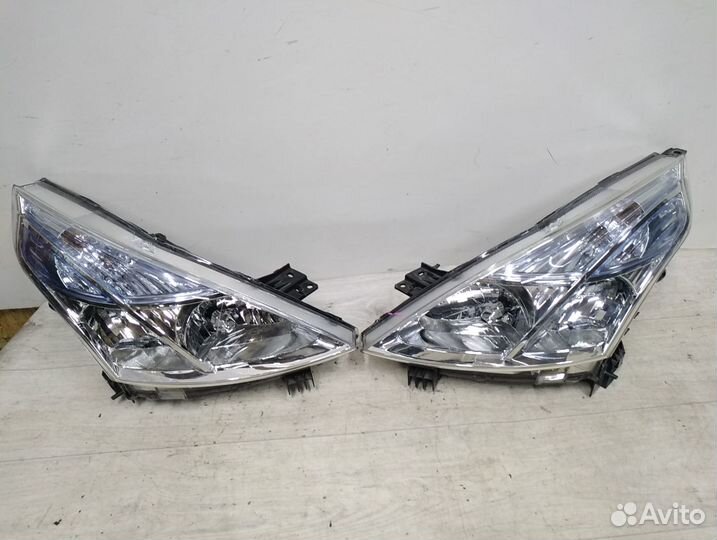 Фара на Nissan teana J32 оригинал