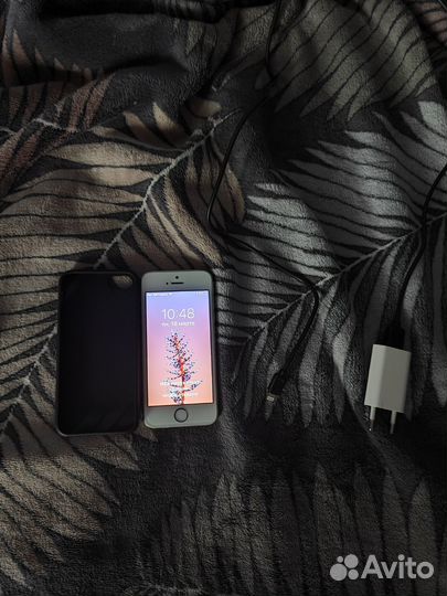 iPhone 5S, 16 ГБ