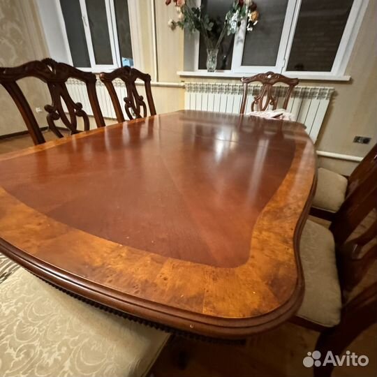 Горка стол стулья