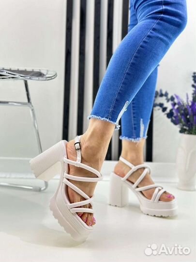 Обувь женская