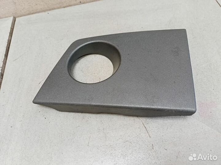 Накладка моторного отсека