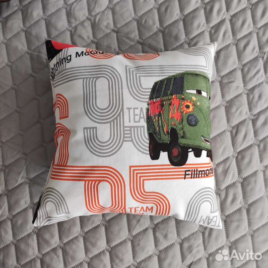 Декоративные подушки