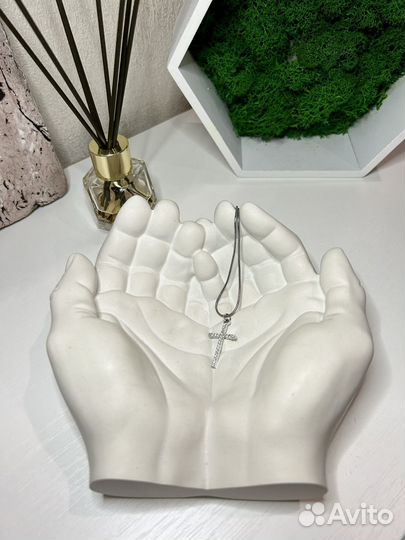 Подставка декоративная из гипса Руки