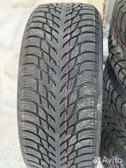 Nokian Tyres Hakkapeliitta R3 SUV 275/50 R20 113R