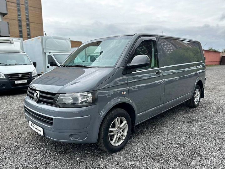Volkswagen Transporter цельнометаллический, 2010