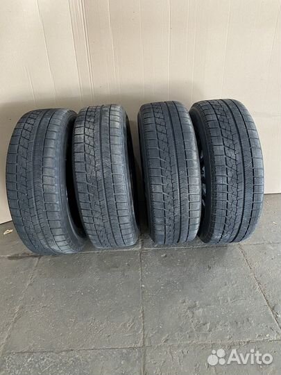 Bridgestone Blizzak VRX