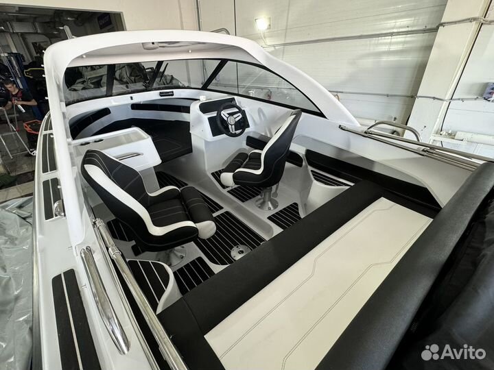 Феникс 600+ Mercury 150