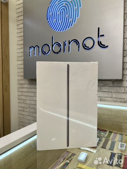 iPad Air 2019 10.5 64Gb WiFi Серебристый muuk2