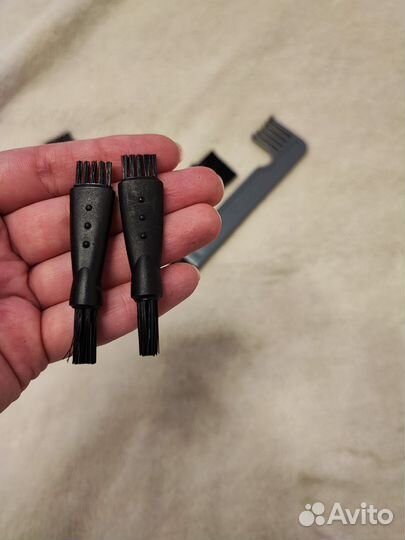 Щетки, кисти для техники разные, новые