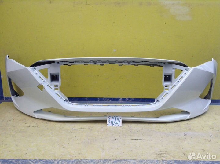 Hyundai Solaris бампер передний цвет белый