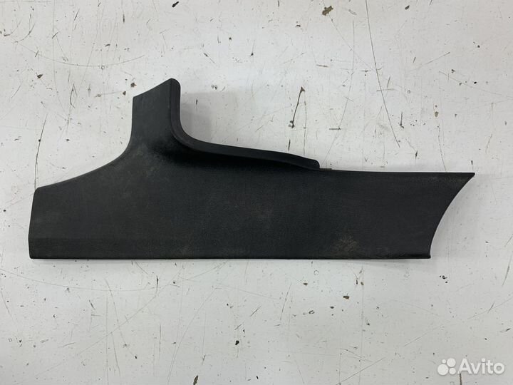 Peugeot 408 порожек задний левый