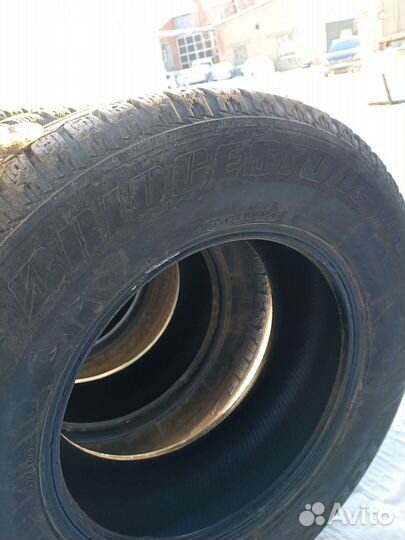 Bridgestone Ice Cruiser 7000 265/65 R17