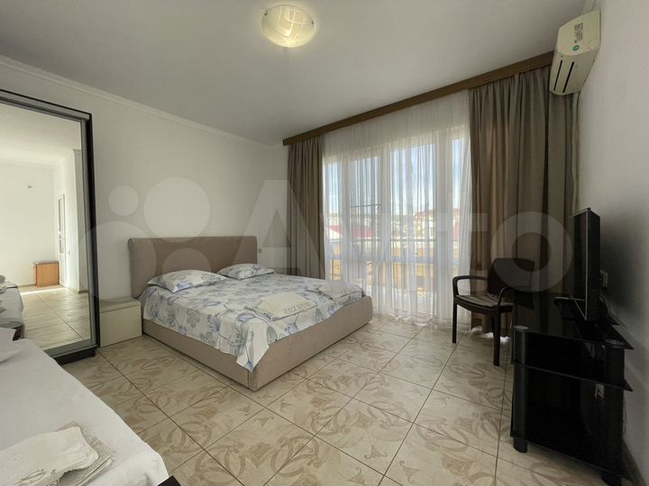 Комната 30 м², 3/3 эт.