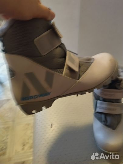 Лыжные ботинки детские 36