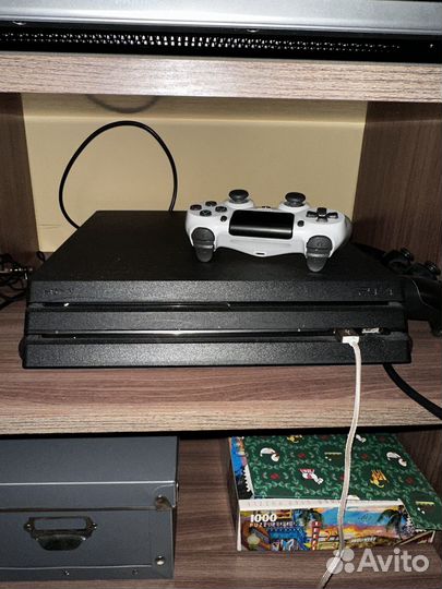 Sony playstation 4 PS4 pro 1tb