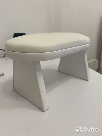 Подставка под руку для маникюра