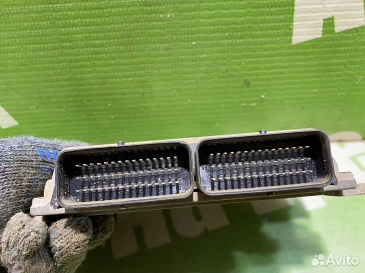 Блок управления двигателем Renault Symbol