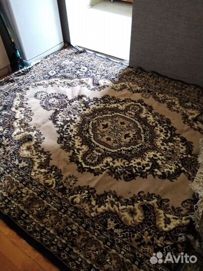 Ковер шерстяной