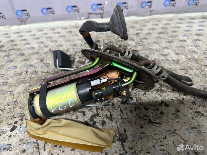 Насос топливный Mazda 323 Fba hatchback BP 1.8